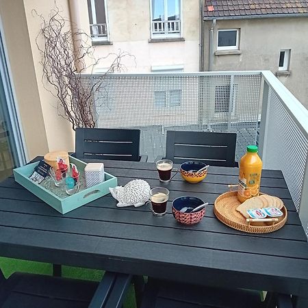 L'Atelier Des Reves A 200 M De La Plage ฟอร์-มาอง-ปลาจ ภายนอก รูปภาพ